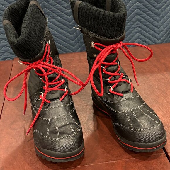 Like new! Cougar brand Como waterproof boots, women's size 9, runs large - Picture 6 of 13